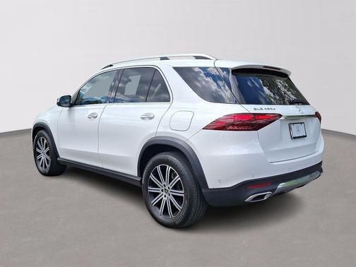 Polar White 2025 Mercedes-Benz GLE 450e 4MATIC