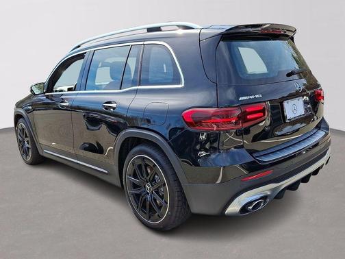 2026 Mercedes-Benz AMG GLB 35 Base