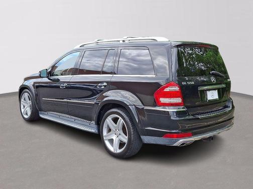 2011 Mercedes-Benz GL-Class GL 550 4MATIC