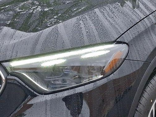 2025 Mercedes-Benz GLC 350e Base 4MATIC
