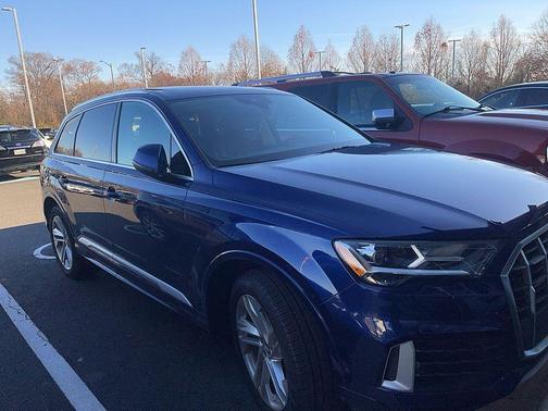 2020 Audi Q7 55 Premium Plus