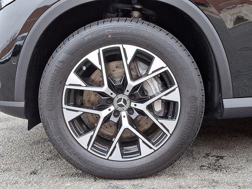 2025 Mercedes-Benz GLC 350e Base 4MATIC