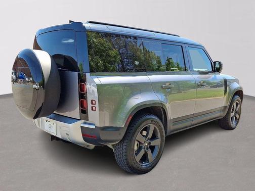 Eiger Grey 2024 Land Rover Defender P300