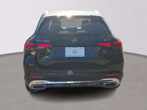 2025 Mercedes-Benz GLC 300 Base 4MATIC