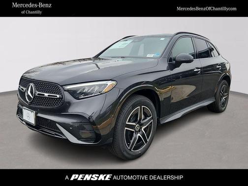 Graphite Gray Metallic 2026 Mercedes-Benz GLC 300 Base 4MATIC