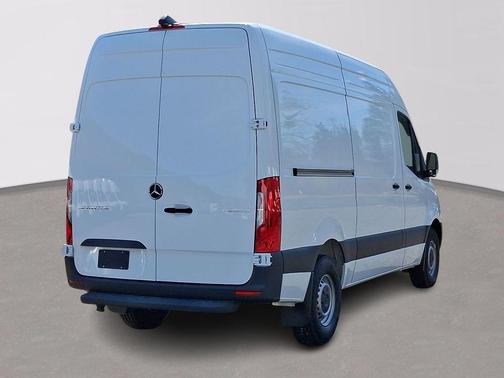 2025 Mercedes-Benz Sprinter 2500 Standard Roof