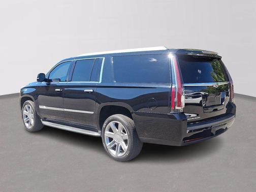 2016 Cadillac Escalade ESV Luxury