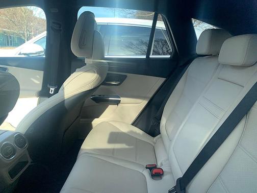 2026 Mercedes-Benz GLC 300 Base 4MATIC