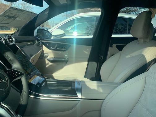 2026 Mercedes-Benz GLC 300 Base 4MATIC