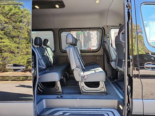 2025 Mercedes-Benz Sprinter 2500 High Roof