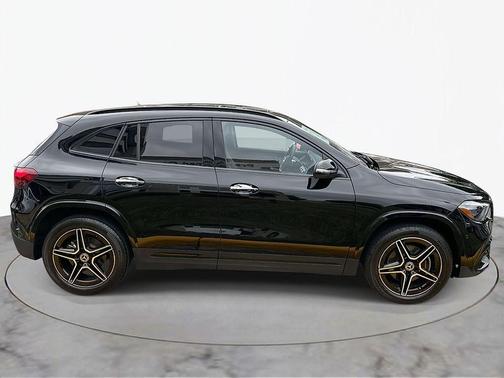 2025 Mercedes-Benz GLA 250 Base 4MATIC