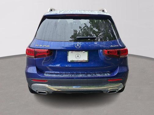 2021 Mercedes-Benz GLB 250 Base 4MATIC