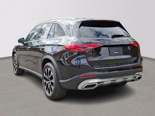 2025 Mercedes-Benz GLC 350e Base 4MATIC