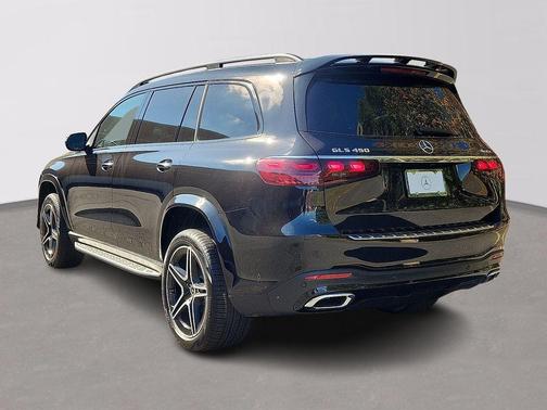 2026 Mercedes-Benz GLS 450 