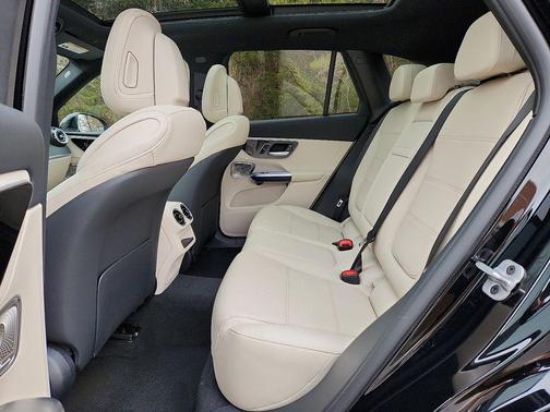 2026 Mercedes-Benz GLC 300 Base 4MATIC