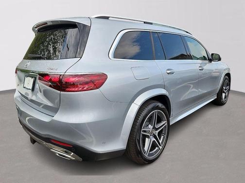 Cirrus Silver Metallic 2025 Mercedes-Benz GLS 450 4MATIC