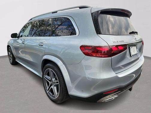 Cirrus Silver Metallic 2025 Mercedes-Benz GLS 450 4MATIC