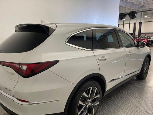Platinum White 2022 Acura MDX Technology
