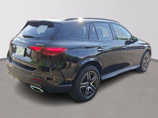 2025 Mercedes-Benz GLC 300 Base 4MATIC
