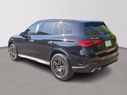 2025 Mercedes-Benz GLC 300 Base 4MATIC