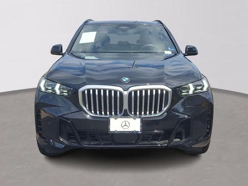 Black Sapphire Metallic 2026 BMW X5 xDrive40i