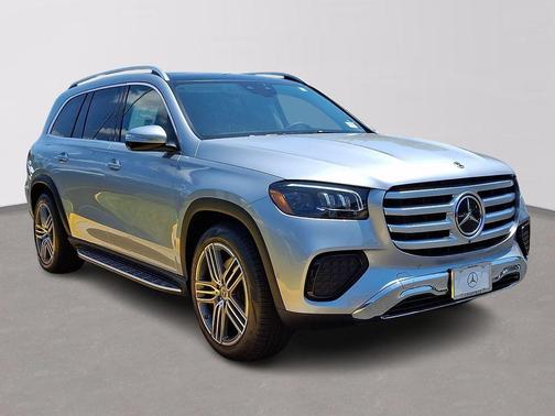 Cirrus Silver Metallic 2026 Mercedes-Benz GLS 450 4MATIC
