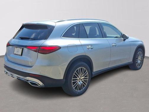 2025 Mercedes-Benz GLC 300 Base 4MATIC