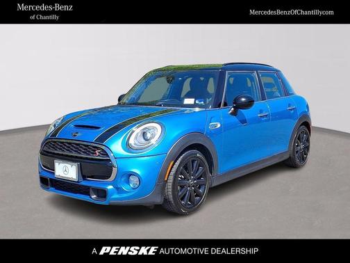 Electric Blue Metallic 2015 MINI Hardtop Cooper S