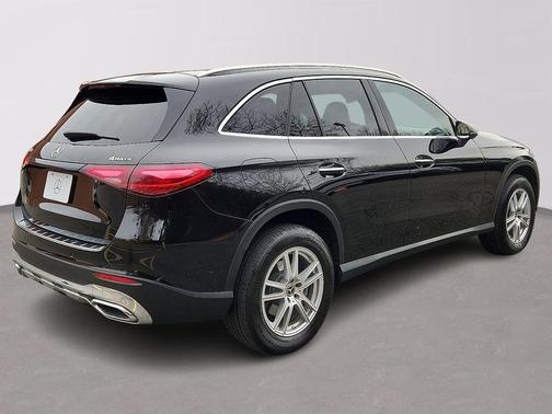 2023 Mercedes-Benz GLC 300 Base 4MATIC