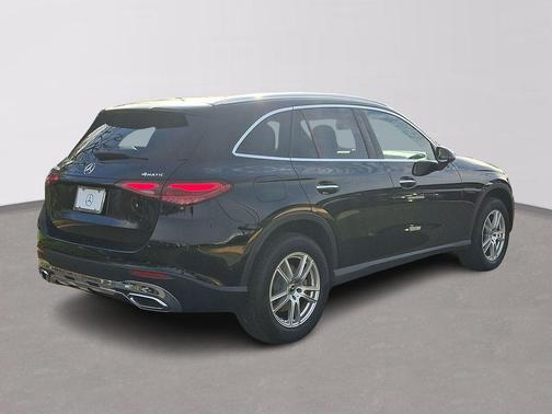 2023 Mercedes-Benz GLC 300 Base 4MATIC