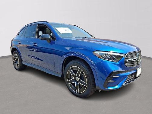 Starling Blue Metallic 2027 Mercedes-Benz GLC 300