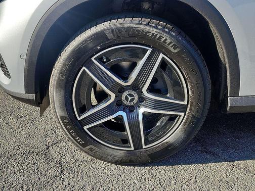 Silver 2026 Mercedes-Benz GLC 300 Base 4MATIC
