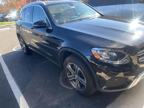 2017 Mercedes-Benz GLC 300 Base 4MATIC