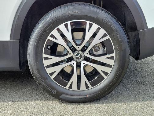 2025 Mercedes-Benz GLB 250 Base 4MATIC