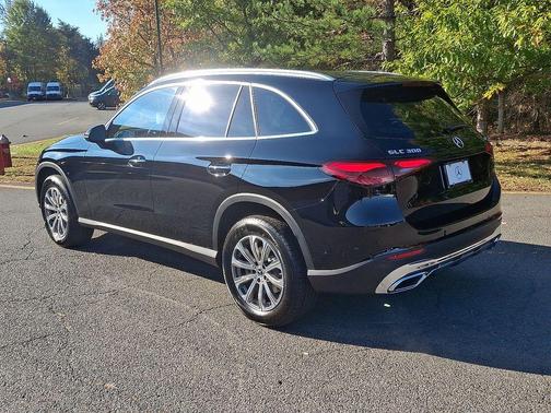 2026 Mercedes-Benz GLC 300 Base 4MATIC