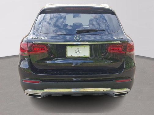 2022 Mercedes-Benz GLC 300 Base 4MATIC