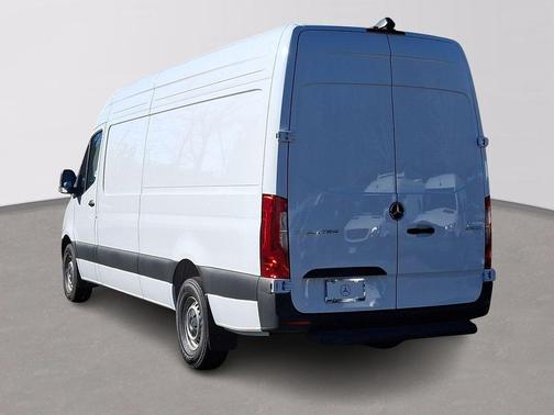 2025 Mercedes-Benz Sprinter 2500 High Roof
