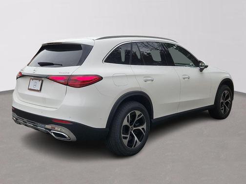 2026 Mercedes-Benz GLC 350e Base 4MATIC
