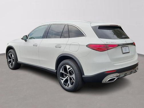 2026 Mercedes-Benz GLC 350e Base 4MATIC