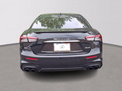 Nero Noctis 2022 Maserati Ghibli Modena