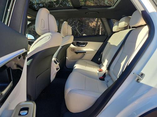 2026 Mercedes-Benz GLC 300 Base 4MATIC