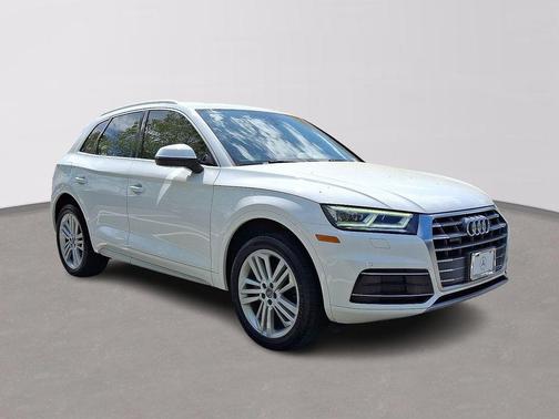 Ibis White 2018 Audi Q5 2.0T Premium Plus