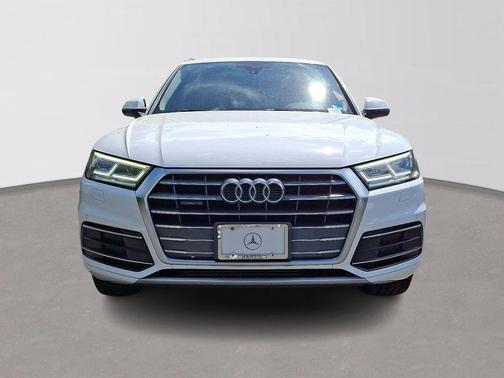 Ibis White 2018 Audi Q5 2.0T Premium Plus