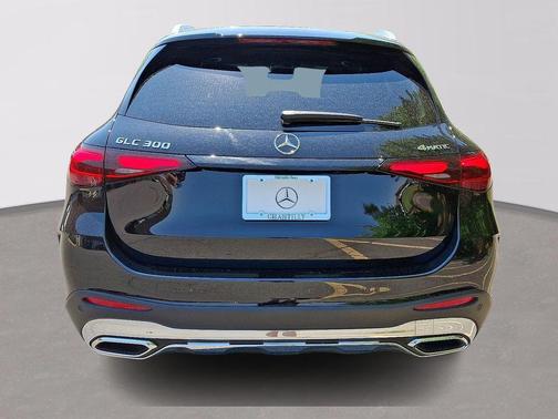 Polar White 2026 Mercedes-Benz GLC 300 Base 4MATIC