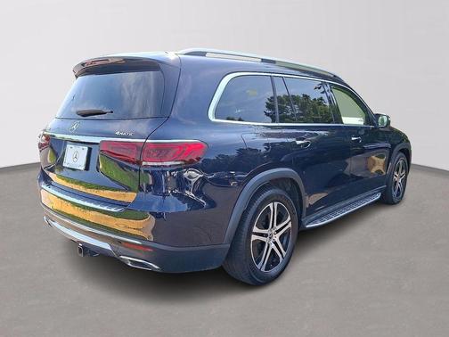 2021 Mercedes-Benz GLS 450 4MATIC