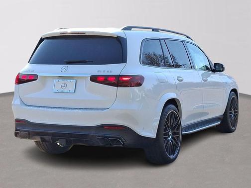 2025 Mercedes-Benz AMG GLS 63 Base