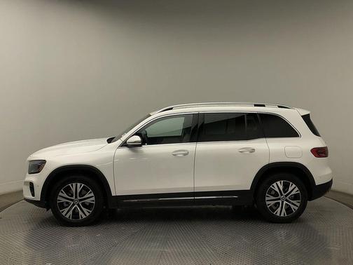 2024 Mercedes-Benz GLB 250 Base 4MATIC