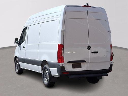 2025 Mercedes-Benz Sprinter 2500 Standard Roof