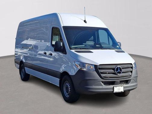 2025 Mercedes-Benz Sprinter 2500 High Roof