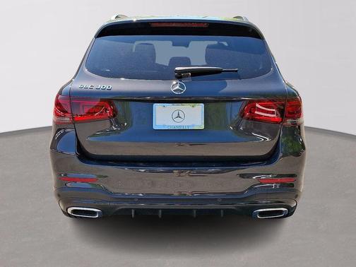 Gray Metallic 2022 Mercedes-Benz GLC 300 Base